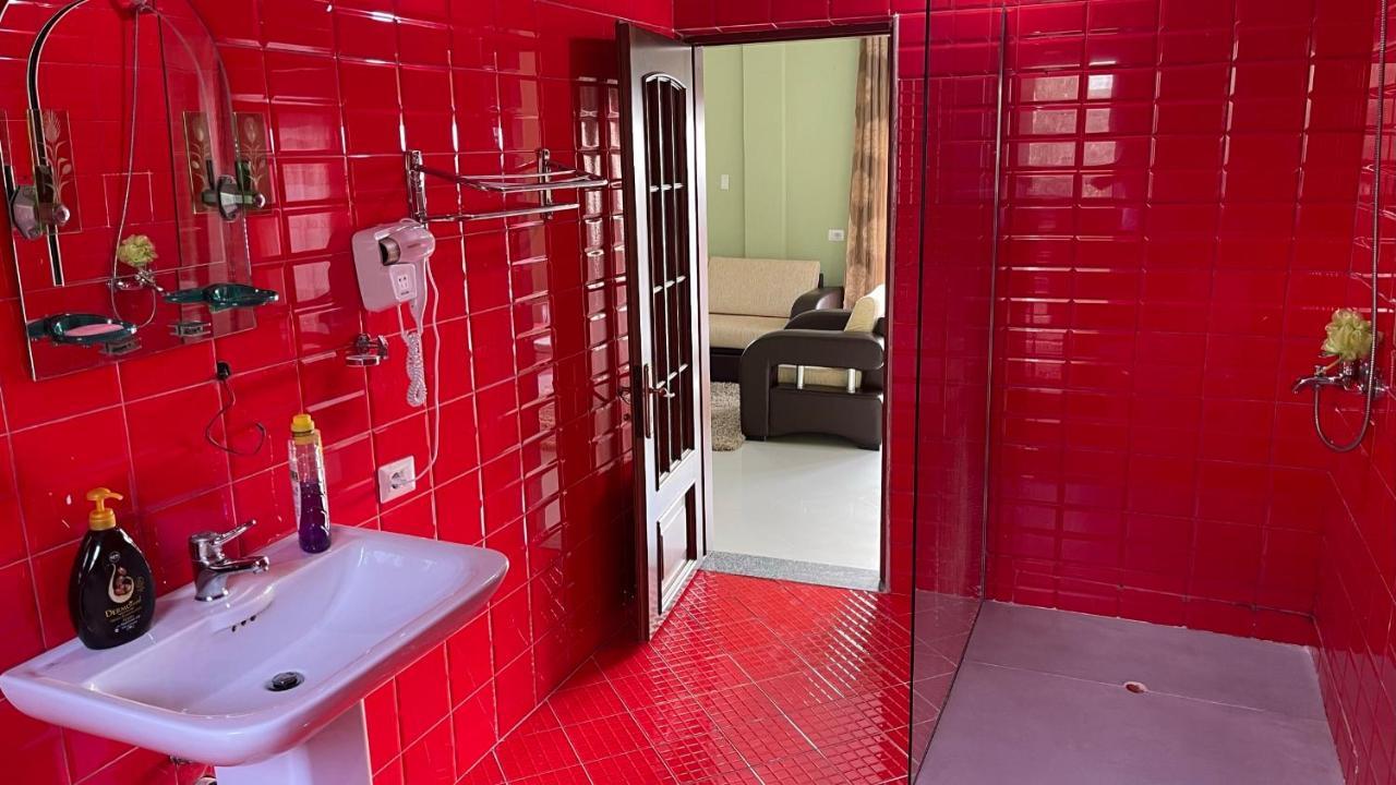 Azure Apartments By Kondo Stays Vlorë Εξωτερικό φωτογραφία