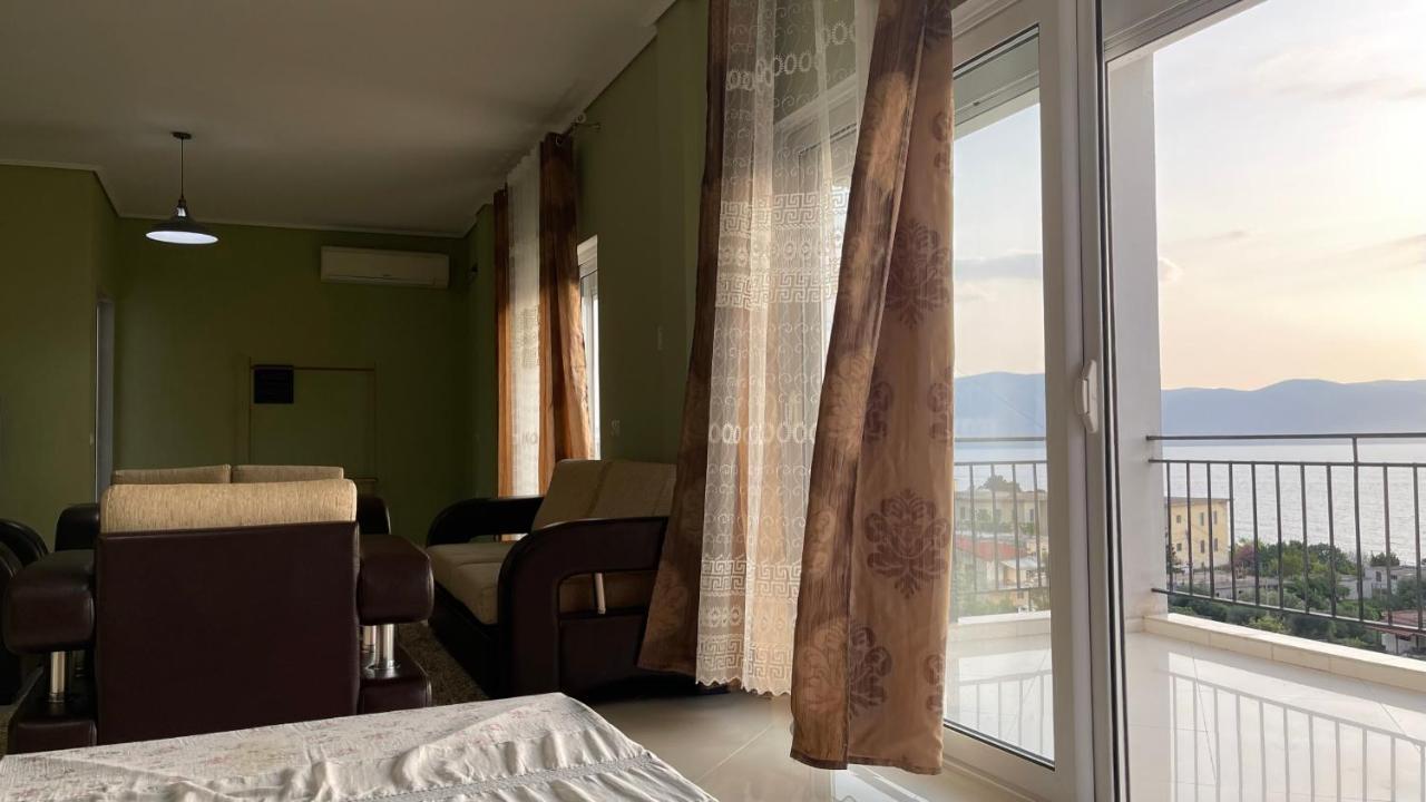 Azure Apartments By Kondo Stays Vlorë Εξωτερικό φωτογραφία