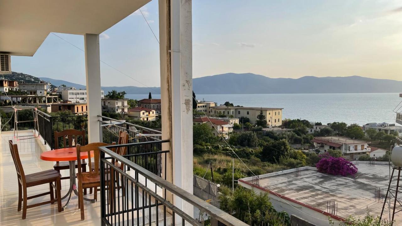 Azure Apartments By Kondo Stays Vlorë Εξωτερικό φωτογραφία