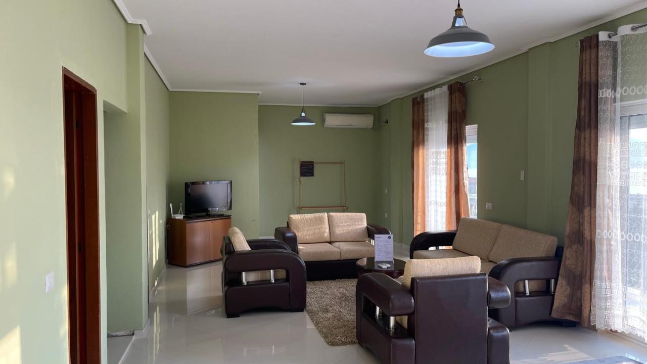 Azure Apartments By Kondo Stays Vlorë Εξωτερικό φωτογραφία