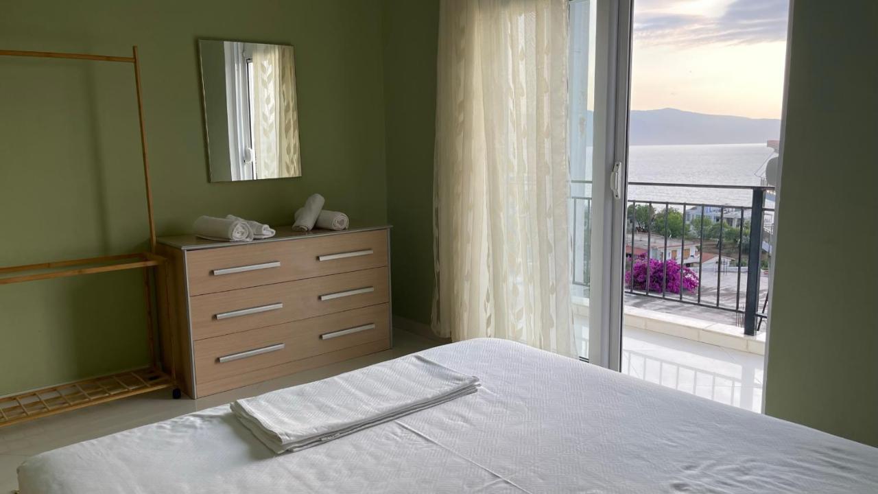 Azure Apartments By Kondo Stays Vlorë Εξωτερικό φωτογραφία