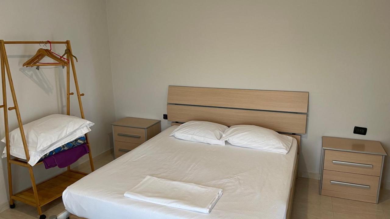 Azure Apartments By Kondo Stays Vlorë Εξωτερικό φωτογραφία