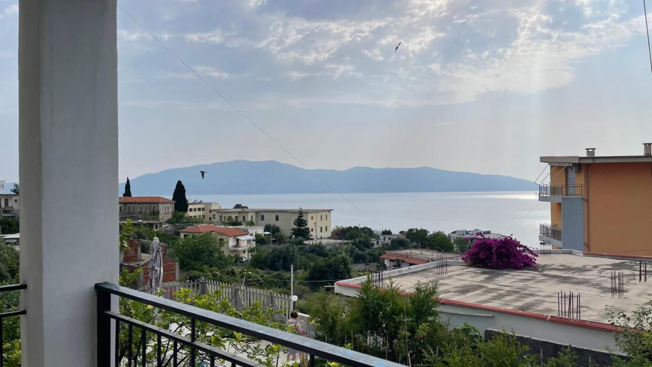 Azure Apartments By Kondo Stays Vlorë Εξωτερικό φωτογραφία
