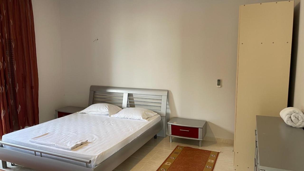 Azure Apartments By Kondo Stays Vlorë Εξωτερικό φωτογραφία